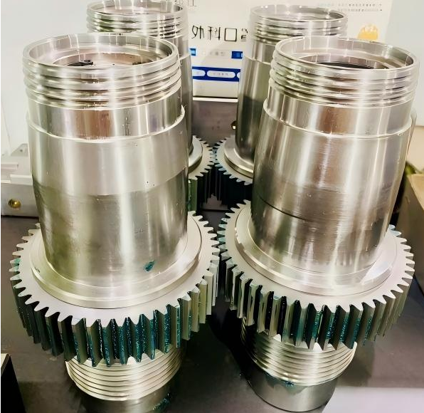 Multi-cavity-unscrewing-mold-tooling-produced-by-mold-factory.