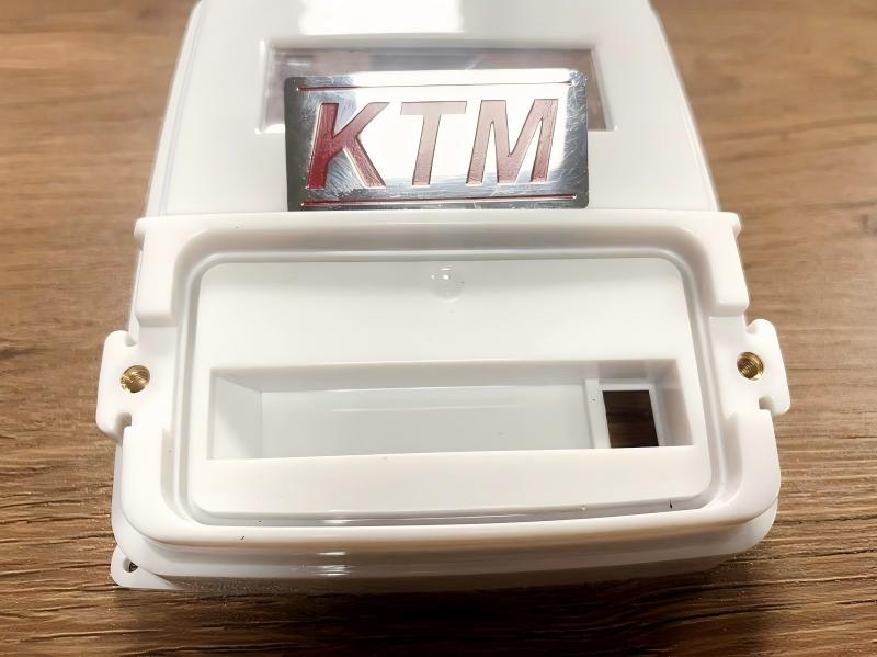 insert molding for consumer electronics enclosure