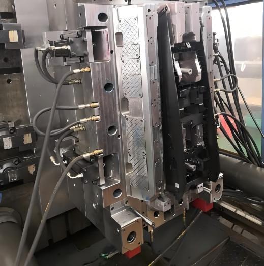 Custom-injection-mold-manufactured-by-KTM-for-automotive-plastic-parts