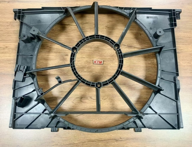 Heavy-duty-engine-ventilation-part-in-PP30GF-with-fixture-controlled-flatness
