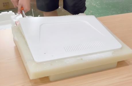 prototype-plastic-enclosure-made-by-CNC-and-vacuum-casting