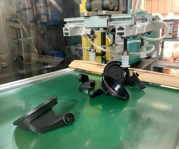 prototype-to-production-injection-molding-without-switching-supplier