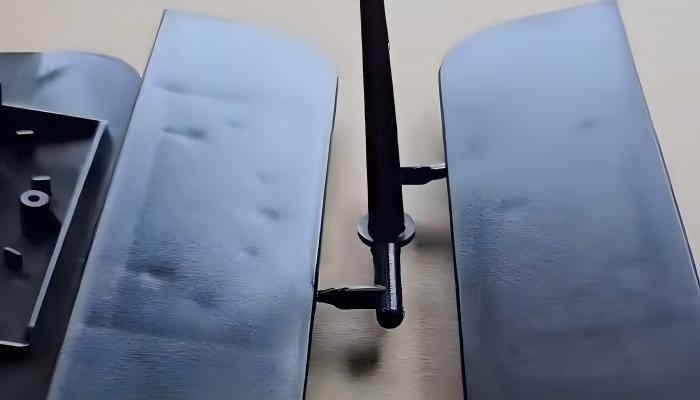 Custom-injection-molding-defects-comparison-sink-marks-warpage-and-flash